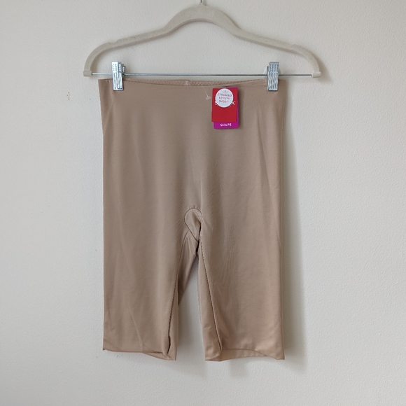 SPANX Other - Spanx Extended Leg Mid Thigh Shape wear Shorts NEW sz M in Natural Glam
